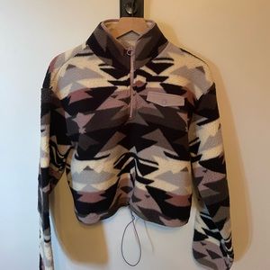 Aeropostale medium Aztec half zip cropped Sherpa